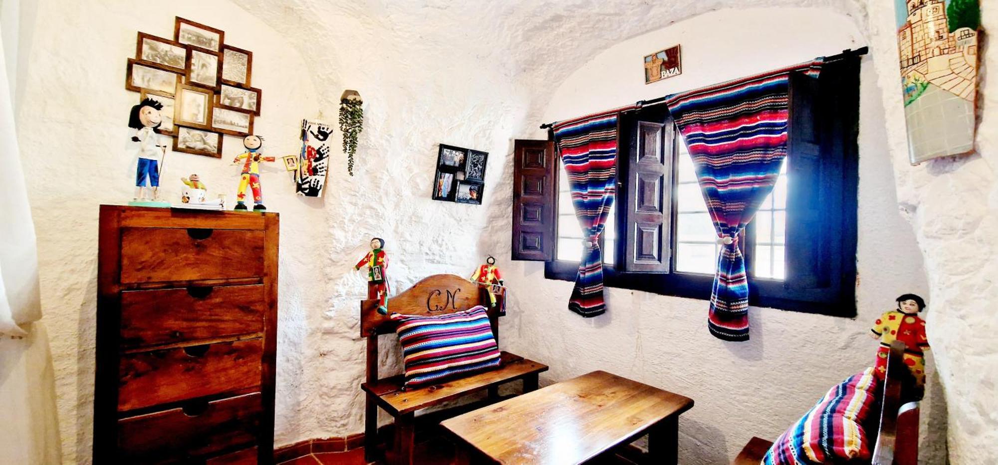 Casa Cueva Cascamorras "Capricho Andaluz" Baza Extérieur photo